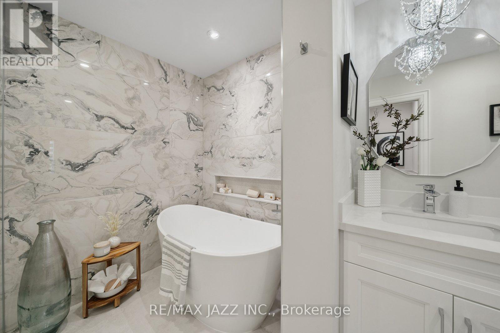 26 - 10 Belle Terre Way, Markham (Greensborough), Ontario  L6E 2A2 - Photo 20 - N12452284