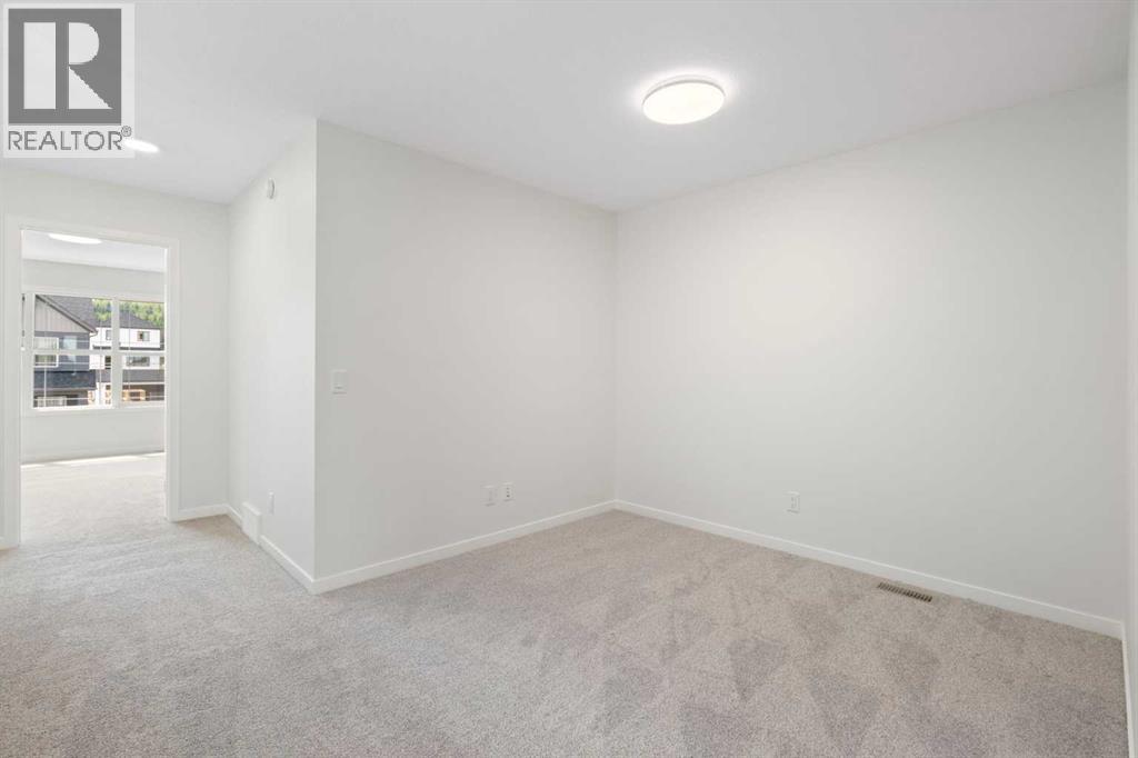 135 Creekview Gardens Sw, Calgary, Alberta  T2X 5X7 - Photo 25 - A2236649