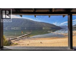 3230 3A Highway, nelson, British Columbia