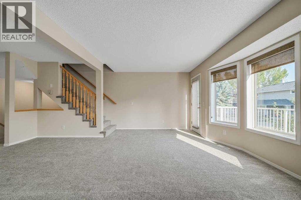 677 Regal Park Ne, Calgary, Alberta  T2E 0S6 - Photo 10 - A2251021