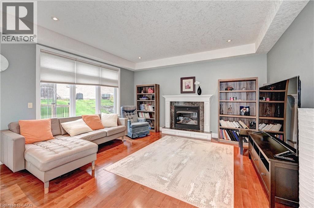 653 Rhine Fall Drive, Waterloo, Ontario  N2V 2S8 - Photo 9 - 40777422