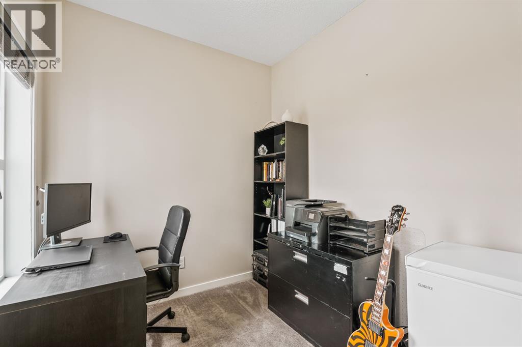 305, 402 Marquis Lane Se, Calgary, Alberta  T3M 2G7 - Photo 13 - A2263169
