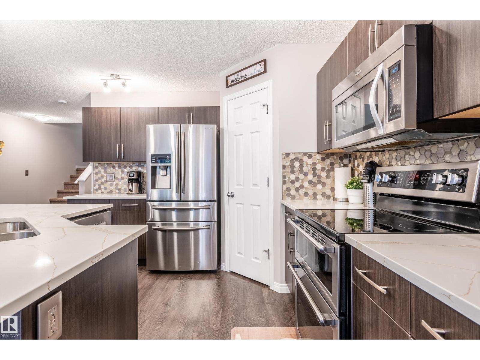 1737 Chapman Wy Sw, Edmonton, Alberta  T6W 2E8 - Photo 4 - E4461337