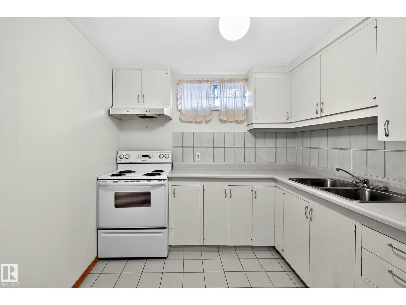15008 96 St Nw Nw, Edmonton, Alberta  T5E 4W7 - Photo 33 - E4461338