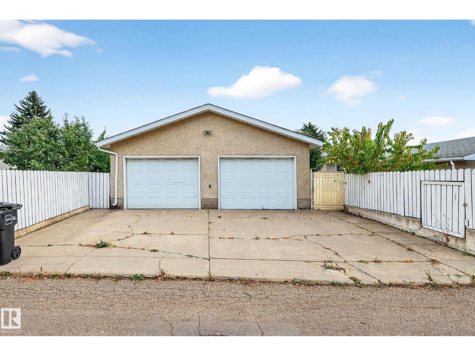 15008 96 St Nw Nw, Edmonton, Alberta  T5E 4W7 - Photo 48 - E4461338