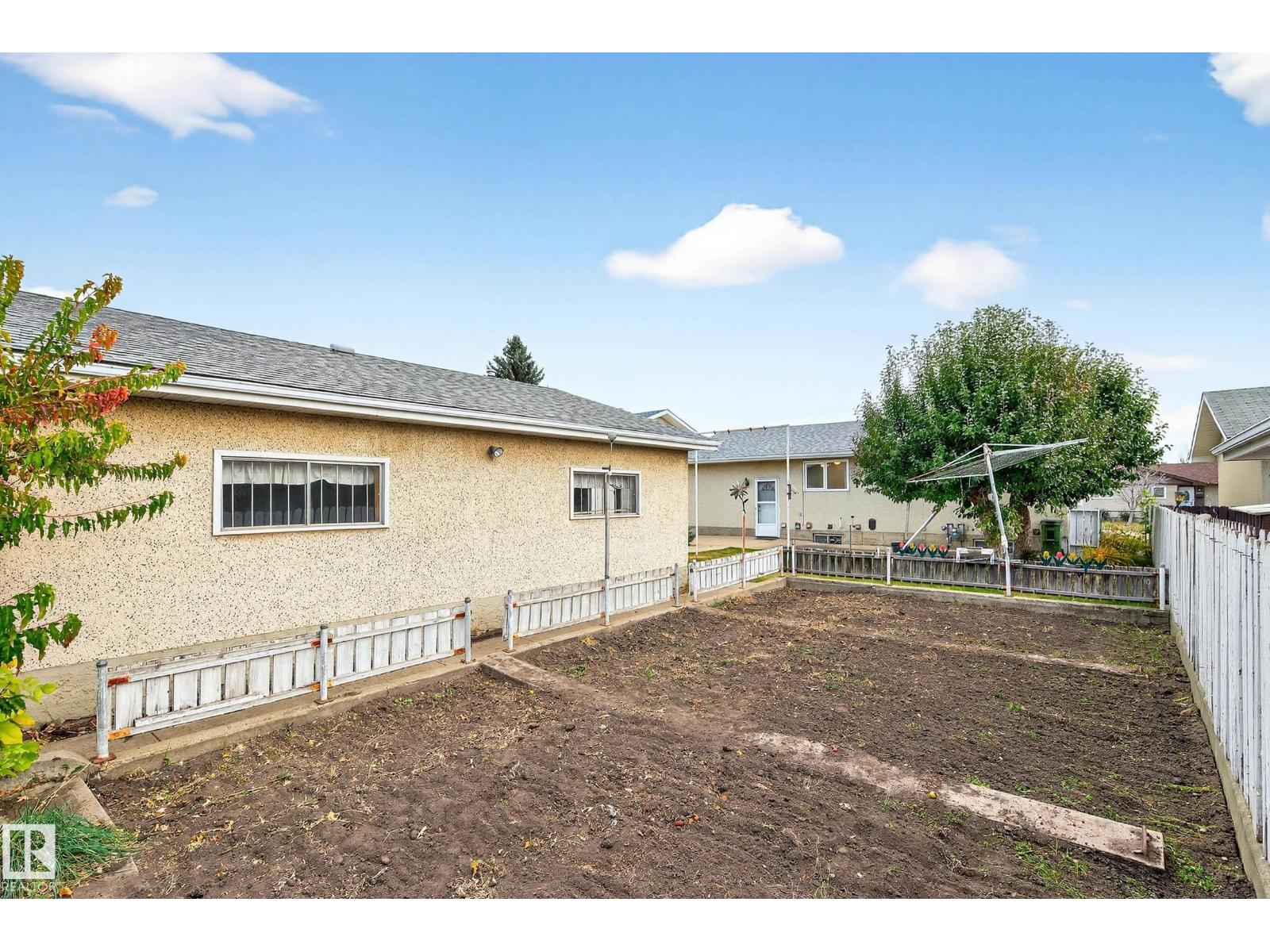 15008 96 St Nw Nw, Edmonton, Alberta  T5E 4W7 - Photo 49 - E4461338