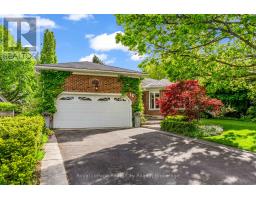 12 WOOD DUCK COURT, Guelph, Ontario
