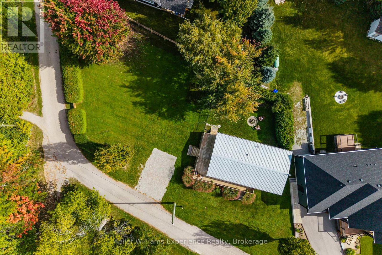 681 Mcmurtry Road, Midland, Ontario  L4R 0B9 - Photo 4 - S12451716