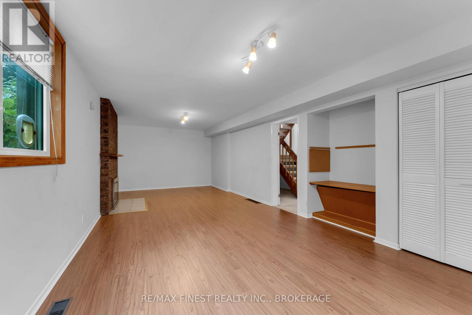 871 Safari Drive, Kingston, Ontario  K7M 6W2 - Photo 38 - X12336581
