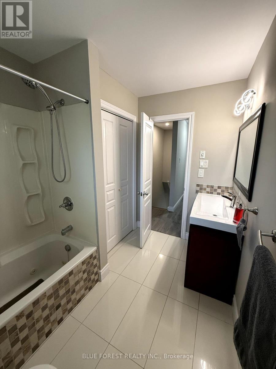 30 - 991 Notre Dame Drive, London South, Ontario  N6J 3C3 - Photo 17 - X12452267