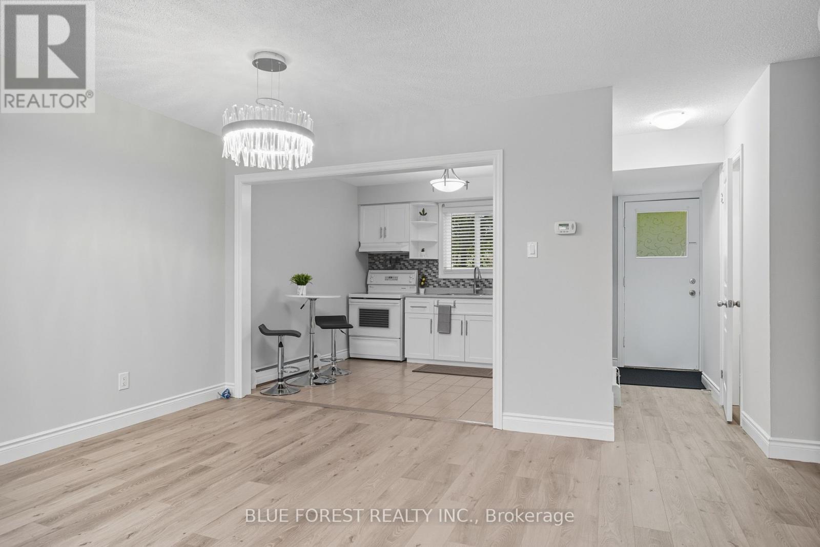 30 - 991 Notre Dame Drive, London South, Ontario  N6J 3C3 - Photo 6 - X12452267