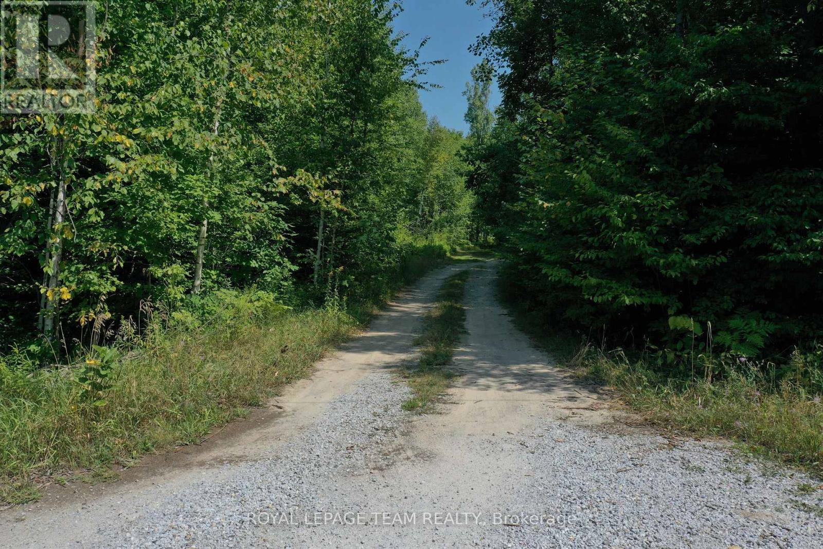 00 Maple Lane, Tay Valley, Ontario  K0H 2B0 - Photo 22 - X12346038