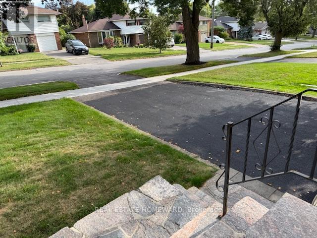 90 Roanoke Road, Toronto, Ontario  M3A 1G4 - Photo 29 - C12452251