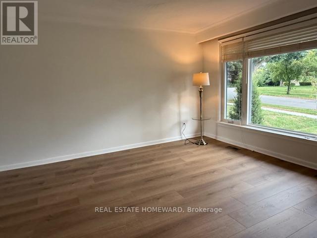 90 Roanoke Road, Toronto, Ontario  M3A 1G4 - Photo 5 - C12452251