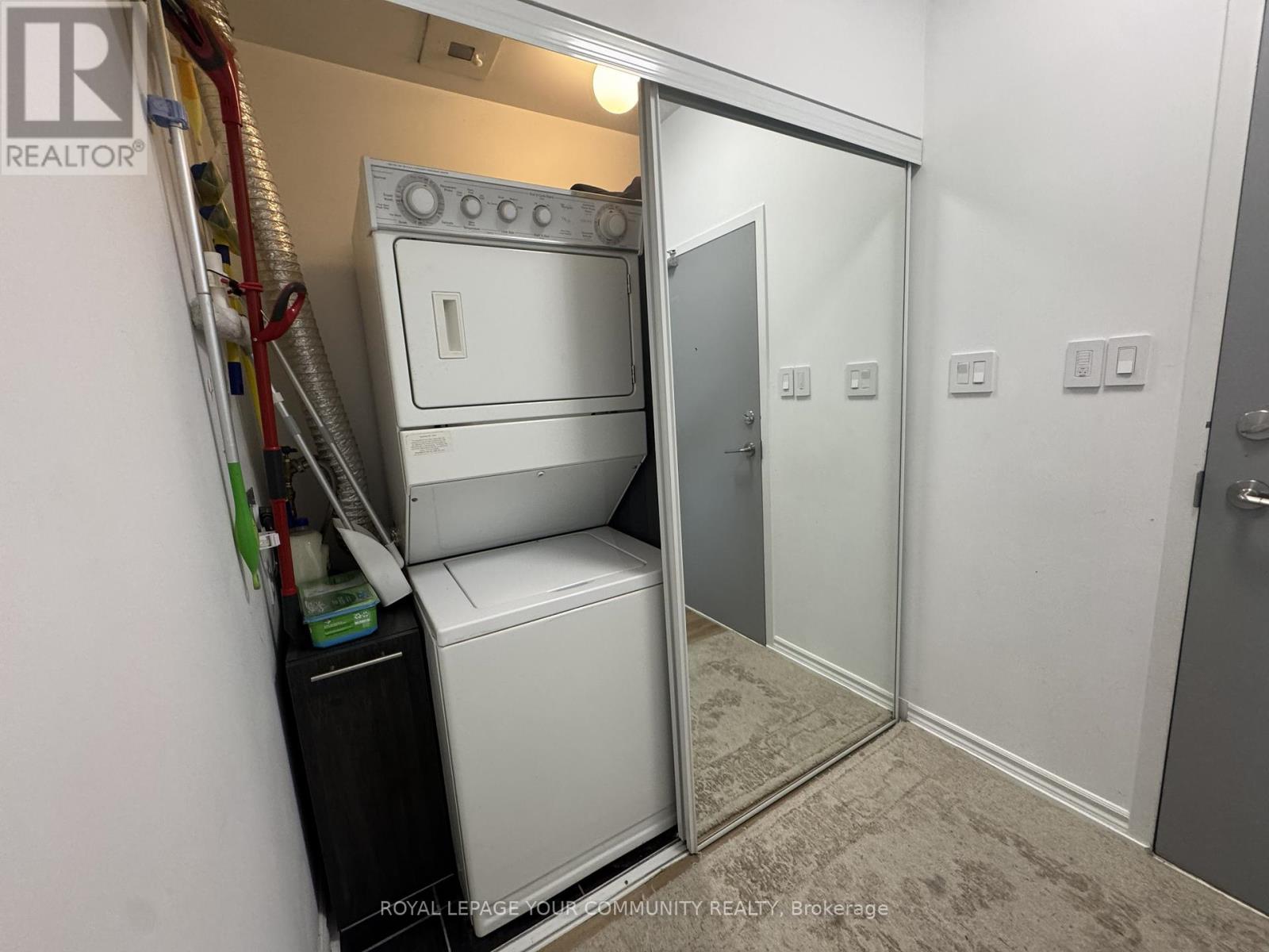 1101 - 39 Parliament Street, Toronto, Ontario  M5A 4R2 - Photo 18 - C12452266