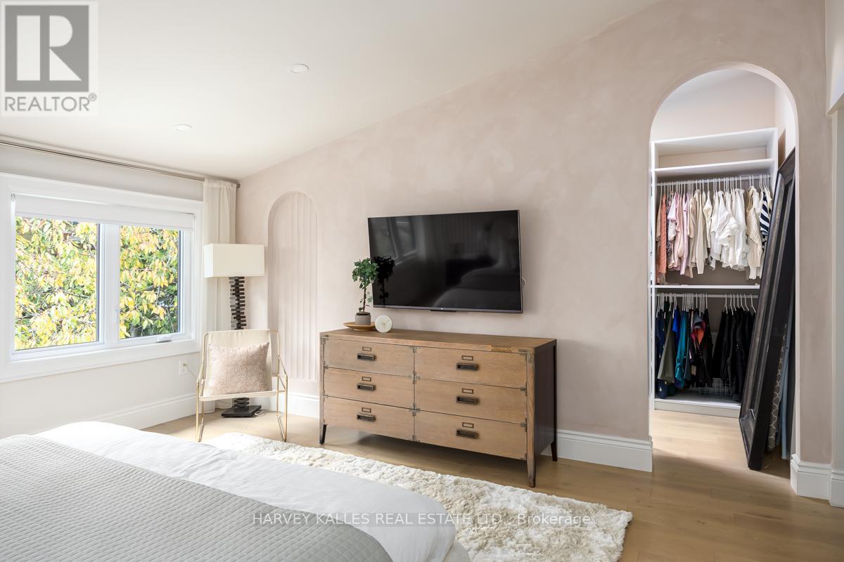 52 Castle Knock Road, Toronto, Ontario  M5N 1H3 - Photo 21 - C12452306