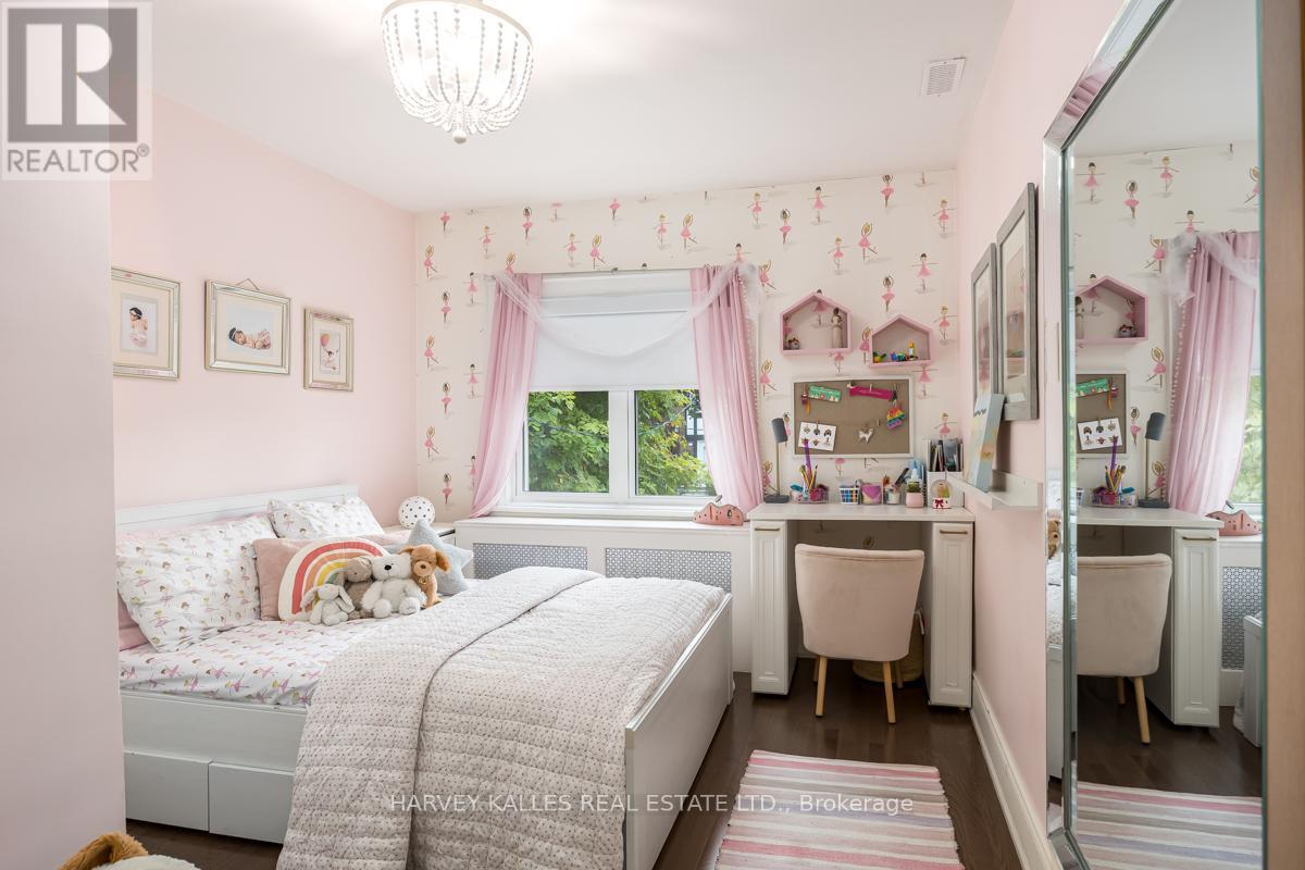 52 Castle Knock Road, Toronto, Ontario  M5N 1H3 - Photo 25 - C12452306