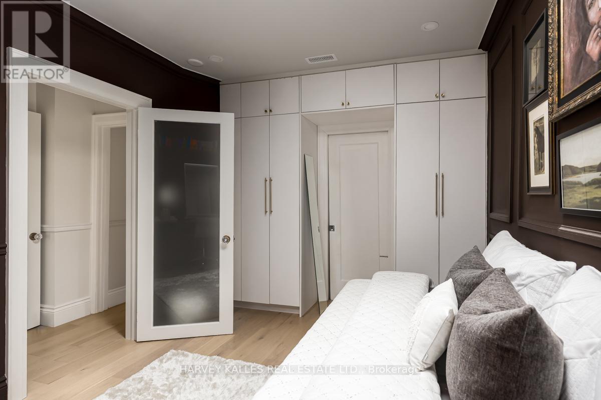 52 Castle Knock Road, Toronto, Ontario  M5N 1H3 - Photo 30 - C12452306