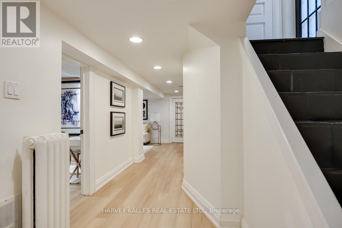 52 Castle Knock Road, Toronto, Ontario  M5N 1H3 - Photo 33 - C12452306
