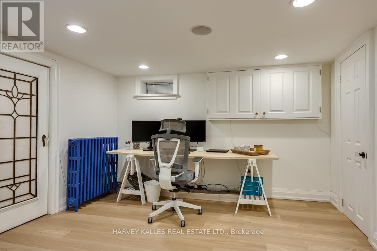 52 Castle Knock Road, Toronto, Ontario  M5N 1H3 - Photo 40 - C12452306