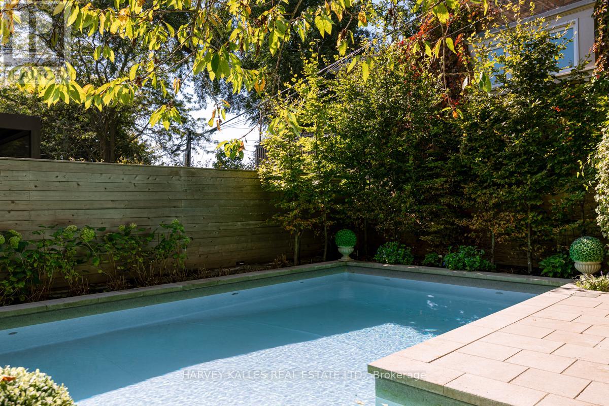 52 Castle Knock Road, Toronto, Ontario  M5N 1H3 - Photo 44 - C12452306