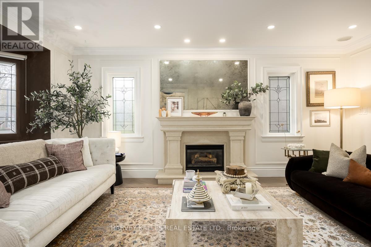 52 Castle Knock Road, Toronto, Ontario  M5N 1H3 - Photo 5 - C12452306