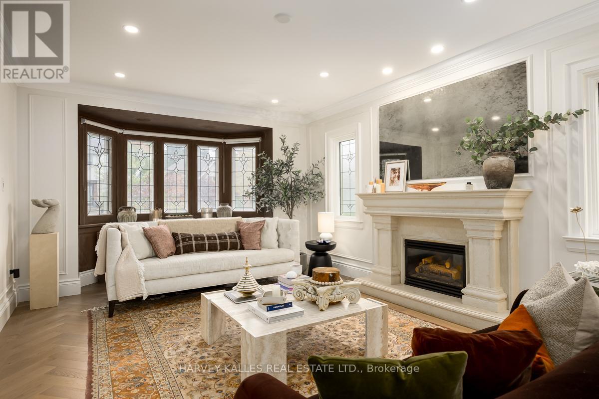 52 Castle Knock Road, Toronto, Ontario  M5N 1H3 - Photo 6 - C12452306