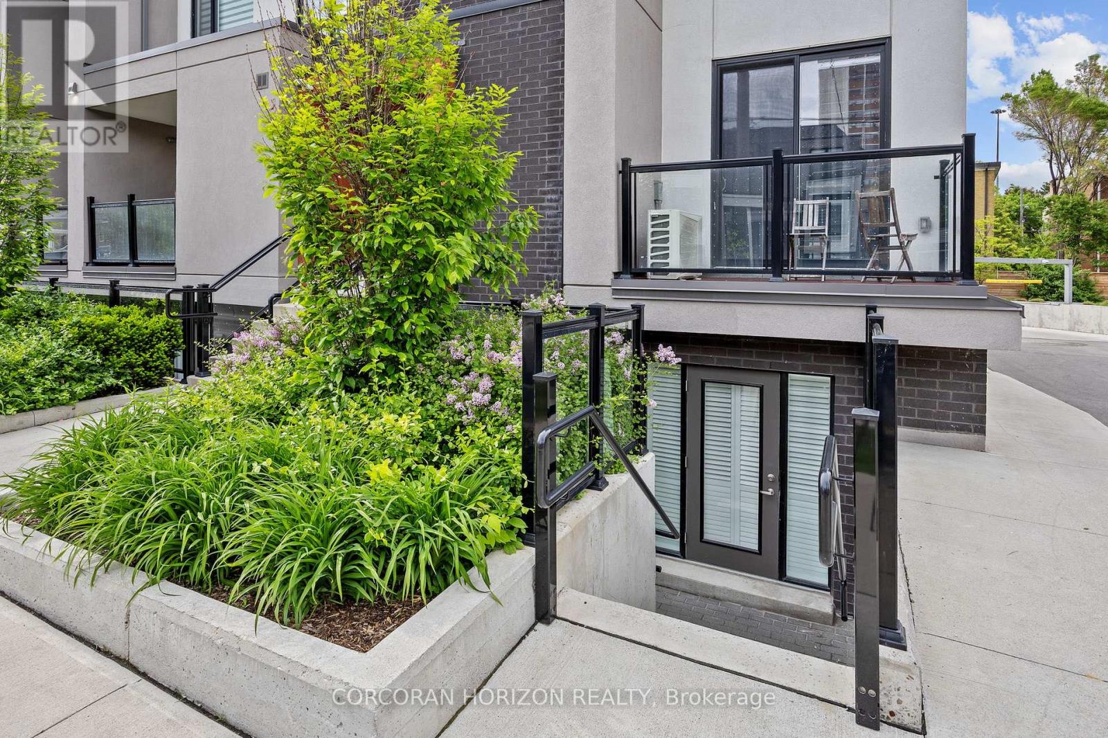 2 - 8 Marquette Avenue, Toronto, Ontario  M6A 0E1 - Photo 2 - C12452307