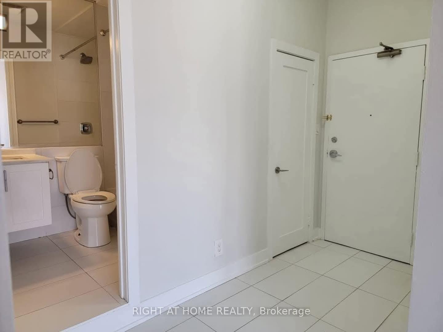 201 - 1807 Eglinton Avenue W, Toronto, Ontario  M6E 2H7 - Photo 11 - C12452322