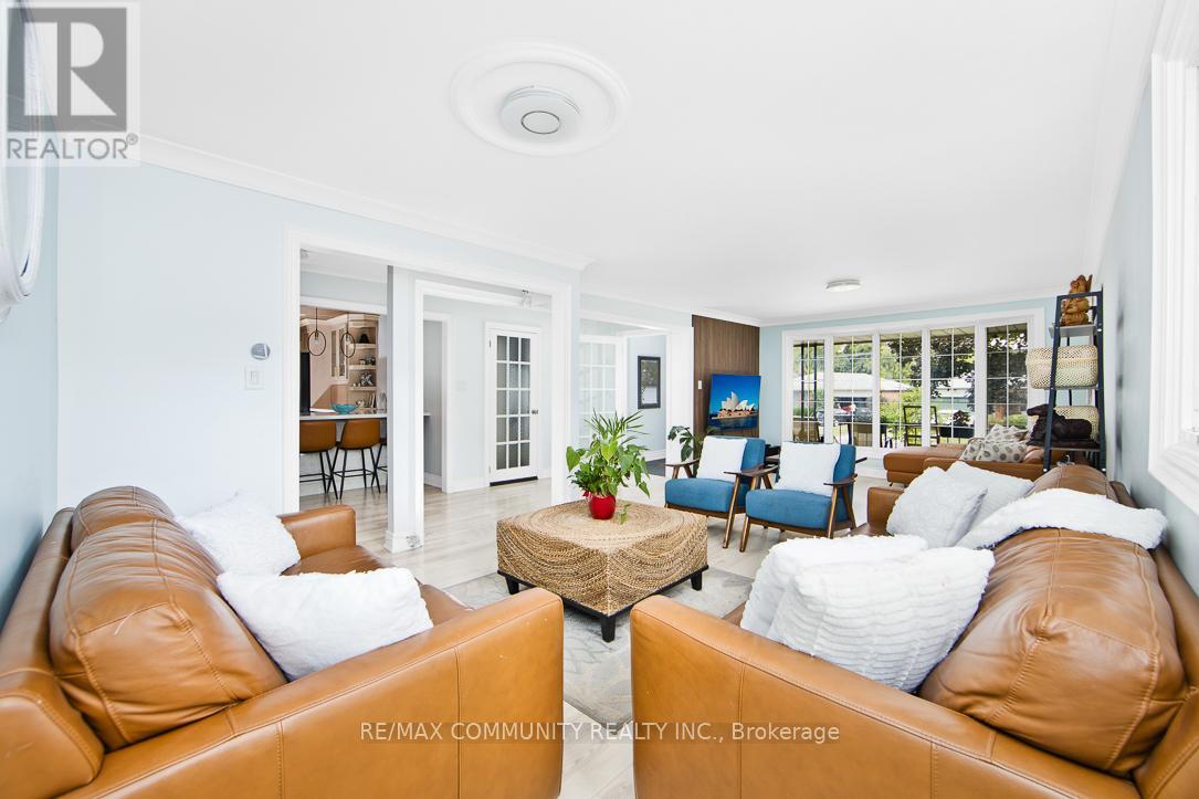 168 Kingslake Road, Toronto (Don Valley Village), Ontario  M2J 3G3 - Photo 8 - C12452336