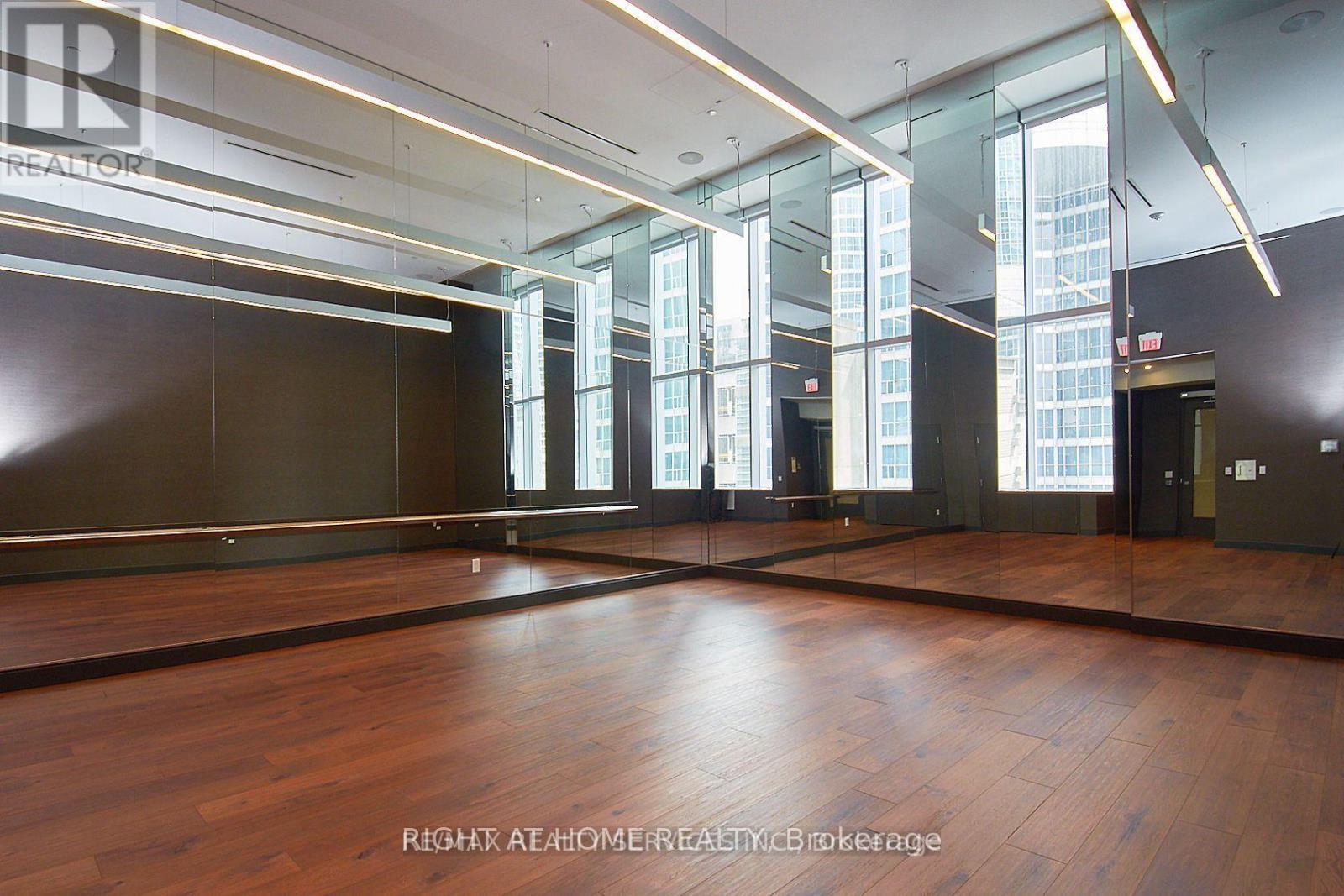 3712 - 10 York Street, Toronto, Ontario  M5J 2Z2 - Photo 12 - C12452353