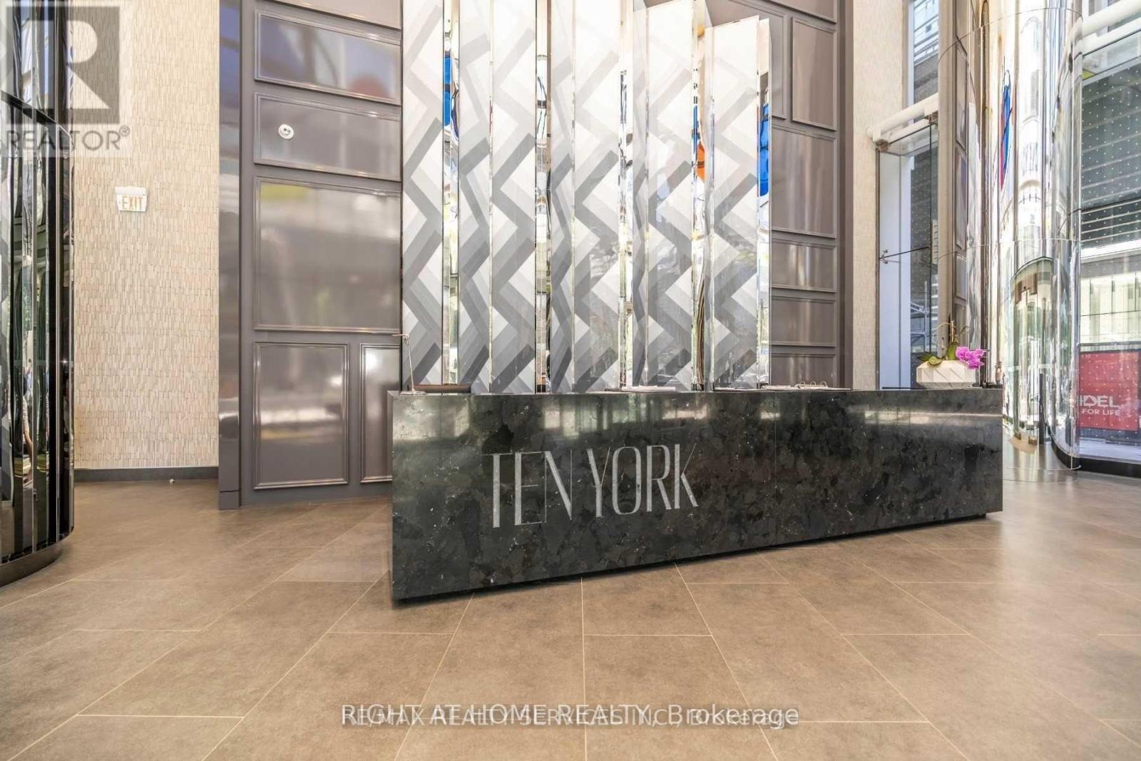 3712 - 10 York Street, Toronto, Ontario  M5J 2Z2 - Photo 2 - C12452353