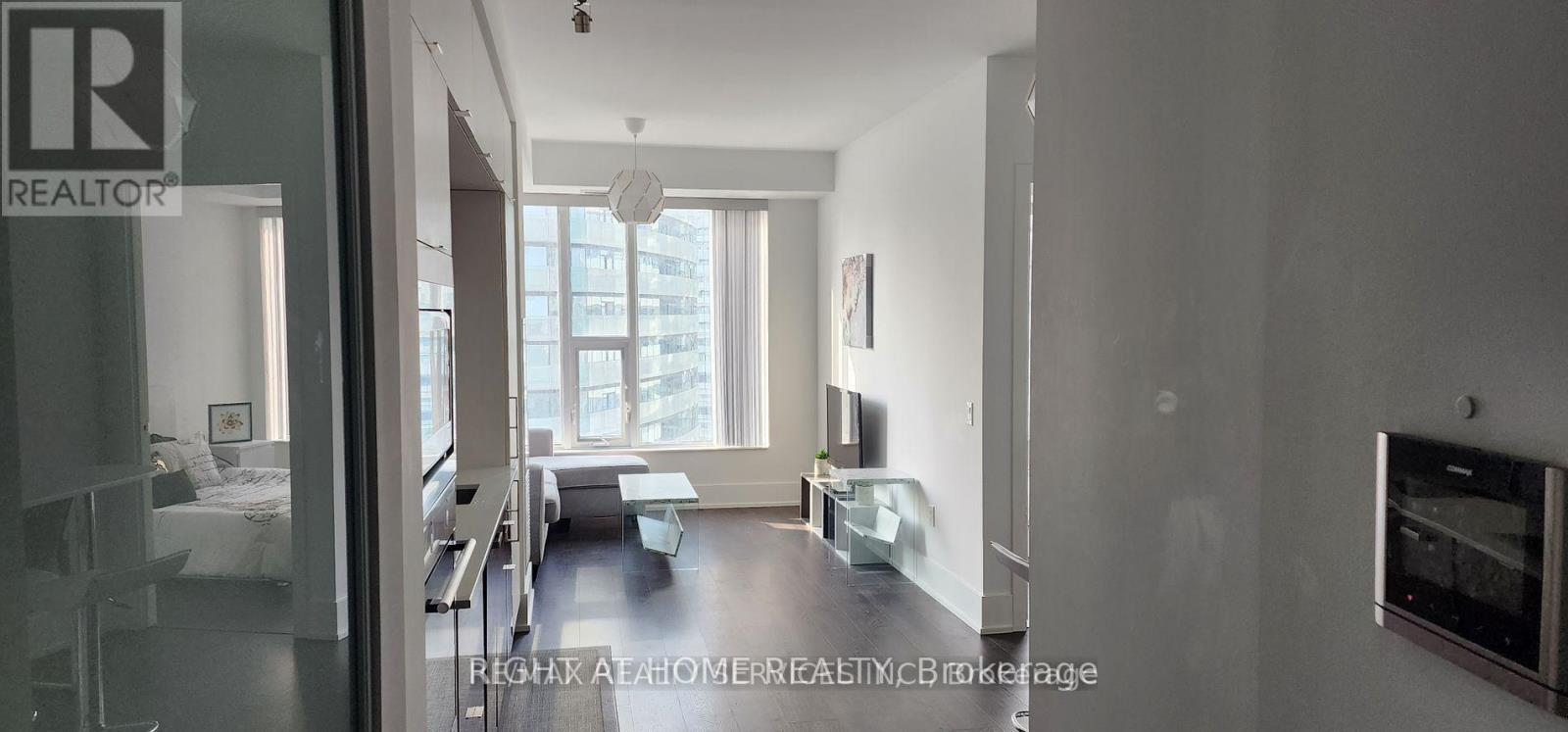 3712 - 10 York Street, Toronto, Ontario  M5J 2Z2 - Photo 22 - C12452353