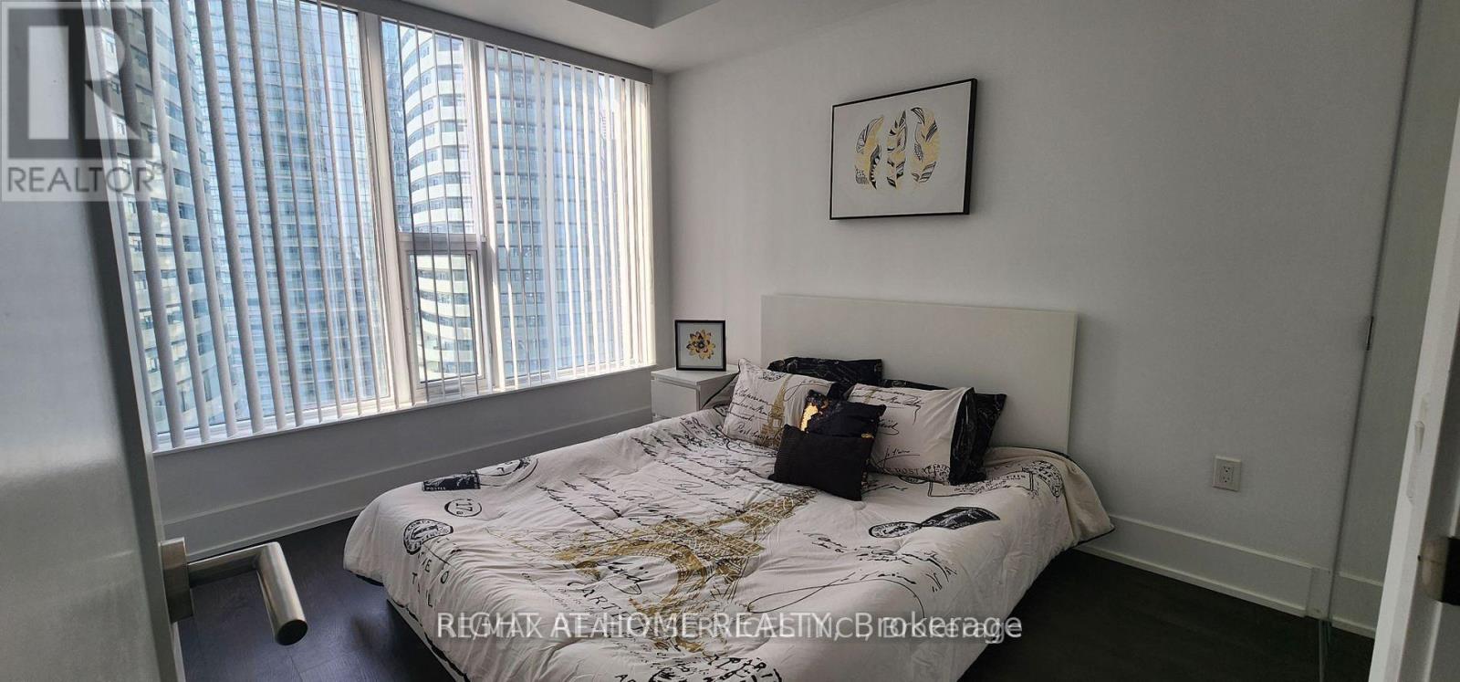 3712 - 10 York Street, Toronto, Ontario  M5J 2Z2 - Photo 37 - C12452353