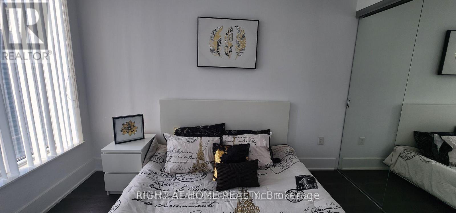3712 - 10 York Street, Toronto, Ontario  M5J 2Z2 - Photo 39 - C12452353