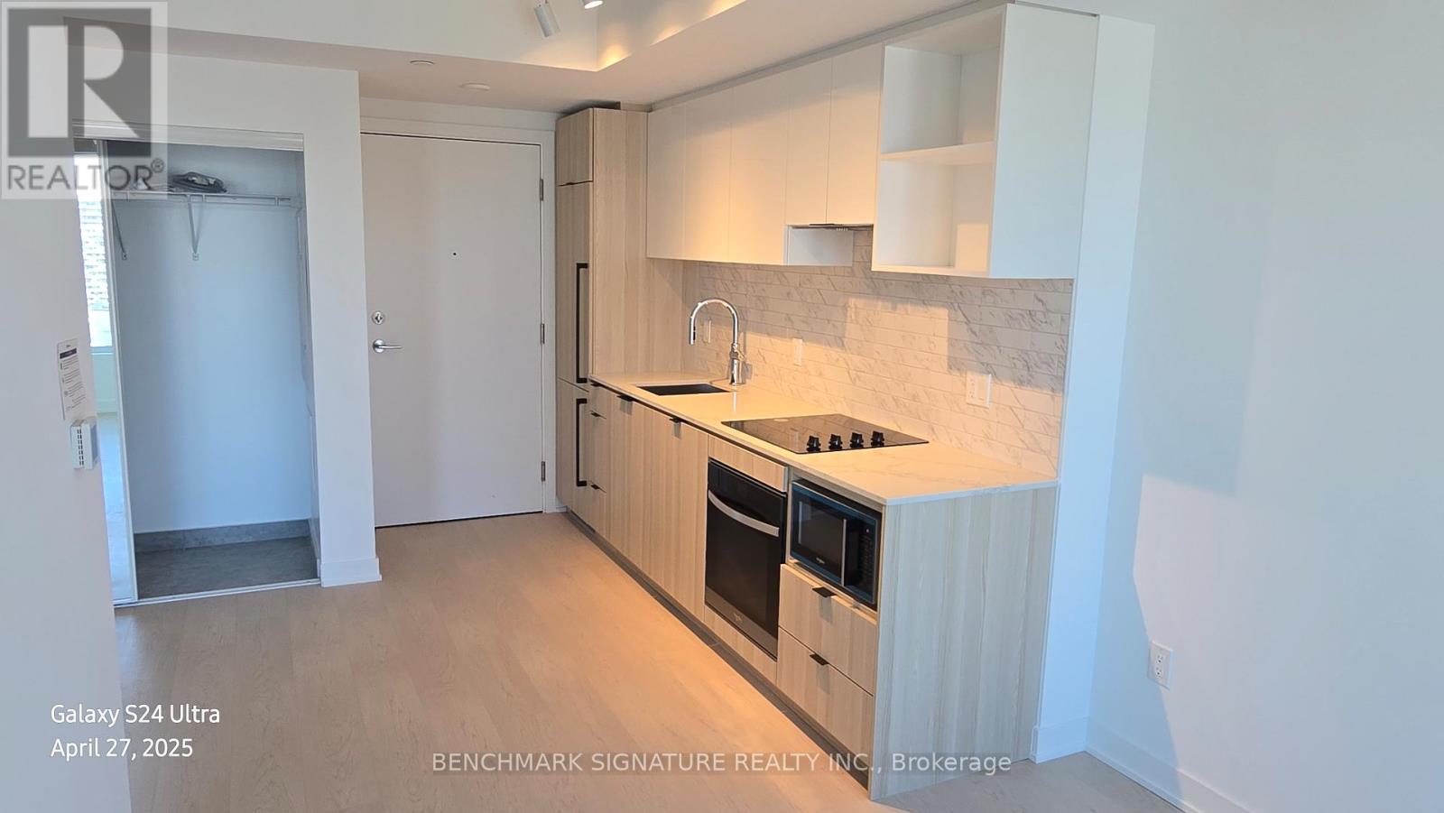 2716 - 252 Church Street, Toronto, Ontario  M5B 1Z2 - Photo 5 - C12452359