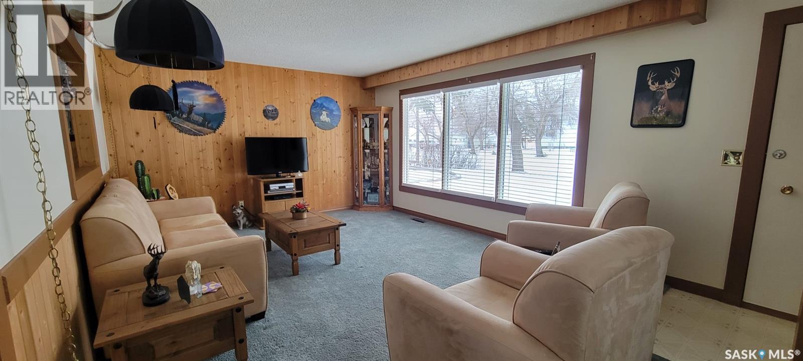 33 Main Street, Willow Bunch Rm No. 42, Saskatchewan  S0H 3T0 - Photo 10 - SK020389