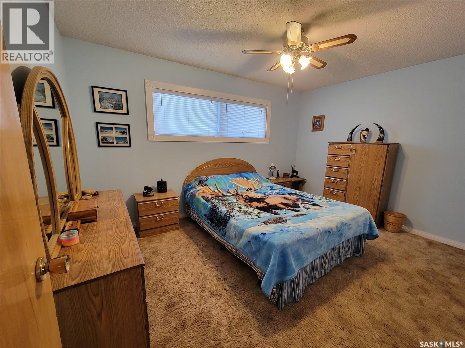 33 Main Street, Willow Bunch Rm No. 42, Saskatchewan  S0H 3T0 - Photo 14 - SK020389
