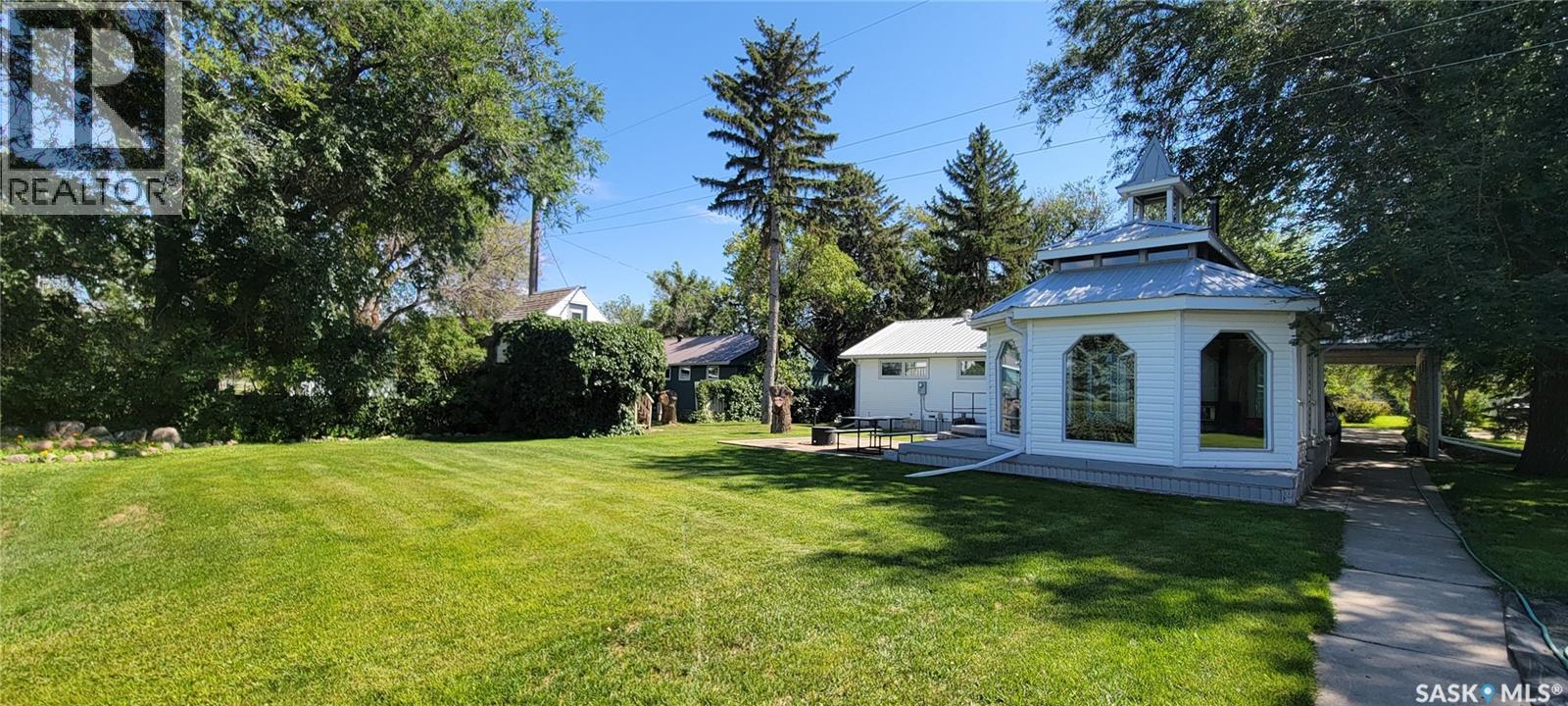 33 Main Street, Willow Bunch Rm No. 42, Saskatchewan  S0H 3T0 - Photo 33 - SK020389