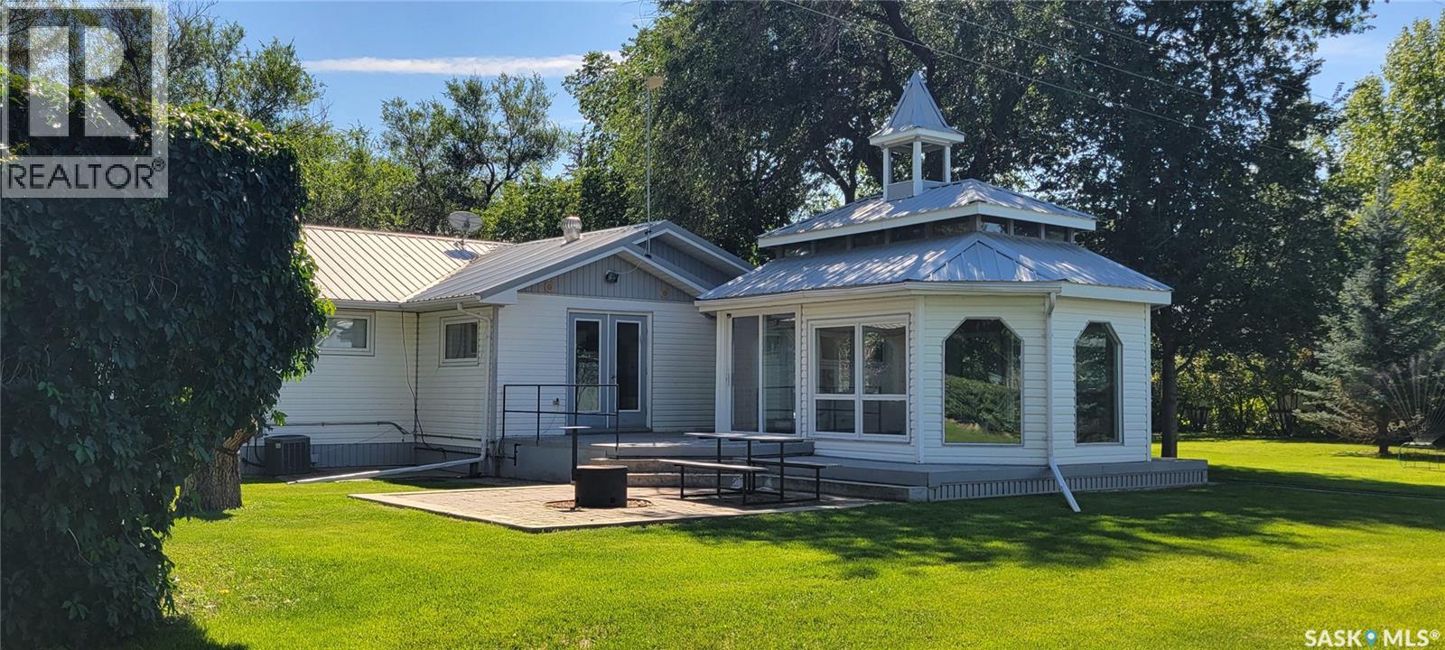 33 Main Street, Willow Bunch Rm No. 42, Saskatchewan  S0H 3T0 - Photo 35 - SK020389