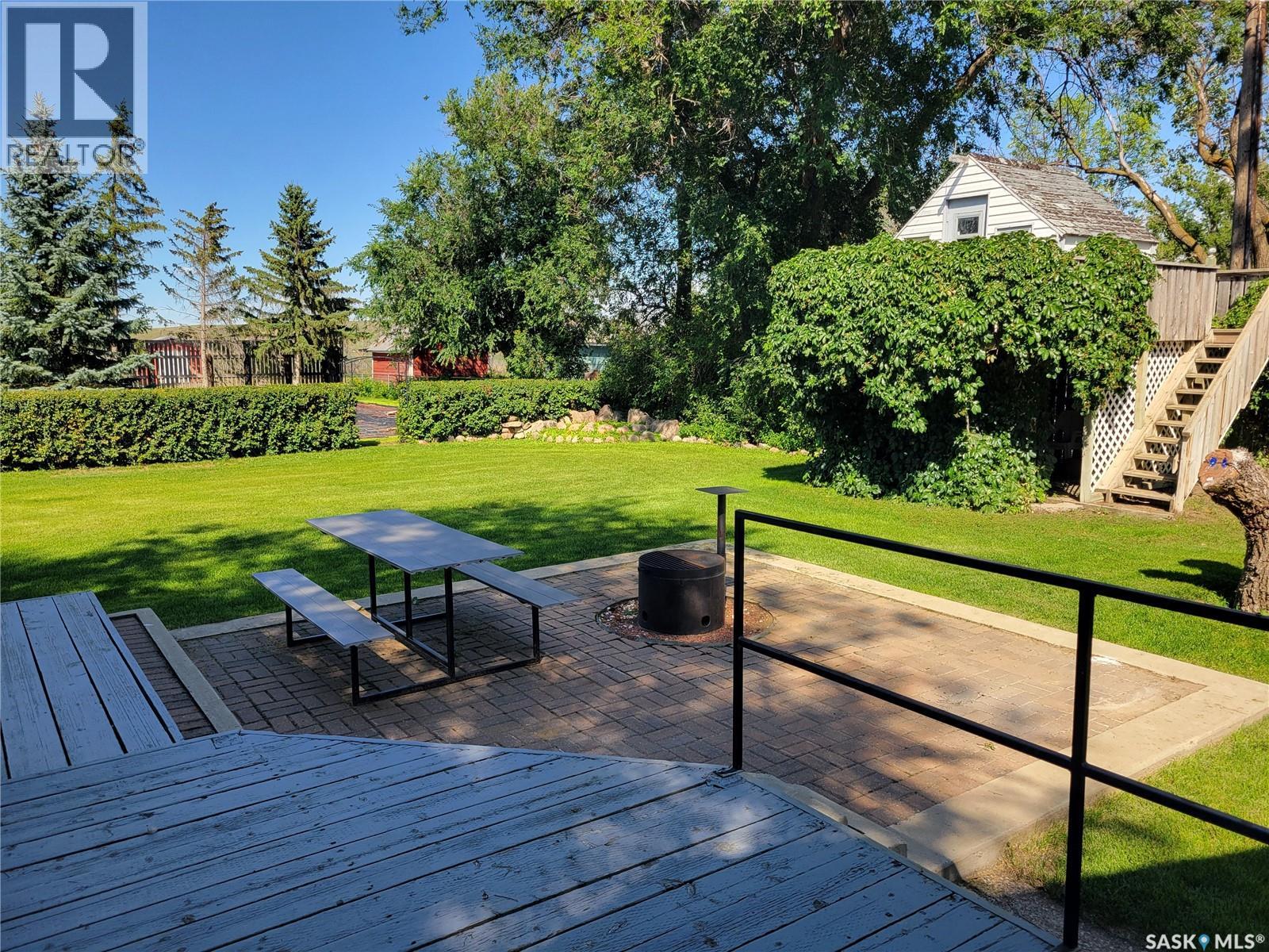 33 Main Street, Willow Bunch Rm No. 42, Saskatchewan  S0H 3T0 - Photo 38 - SK020389