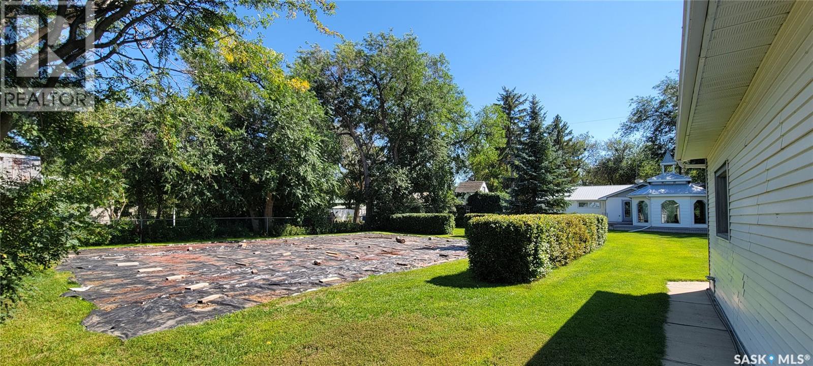 33 Main Street, Willow Bunch Rm No. 42, Saskatchewan  S0H 3T0 - Photo 42 - SK020389