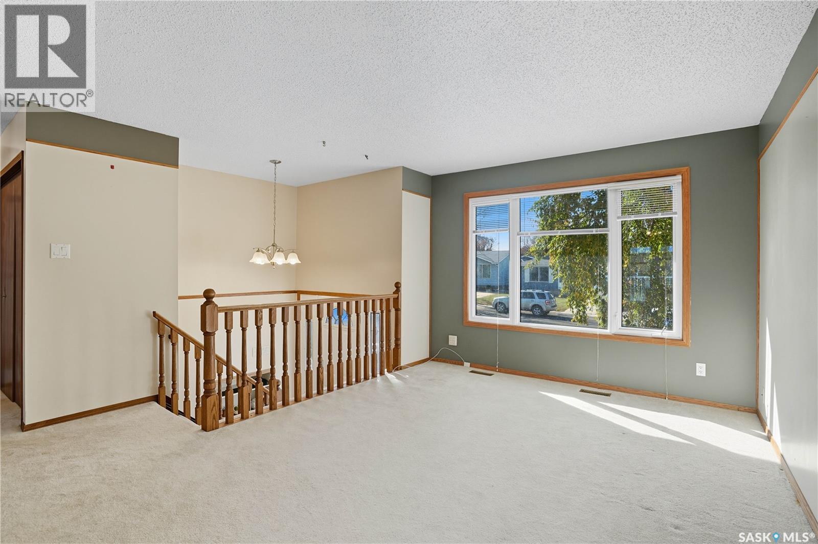 337 Brock Crescent, Saskatoon, Saskatchewan  S7H 4N2 - Photo 6 - SK020355