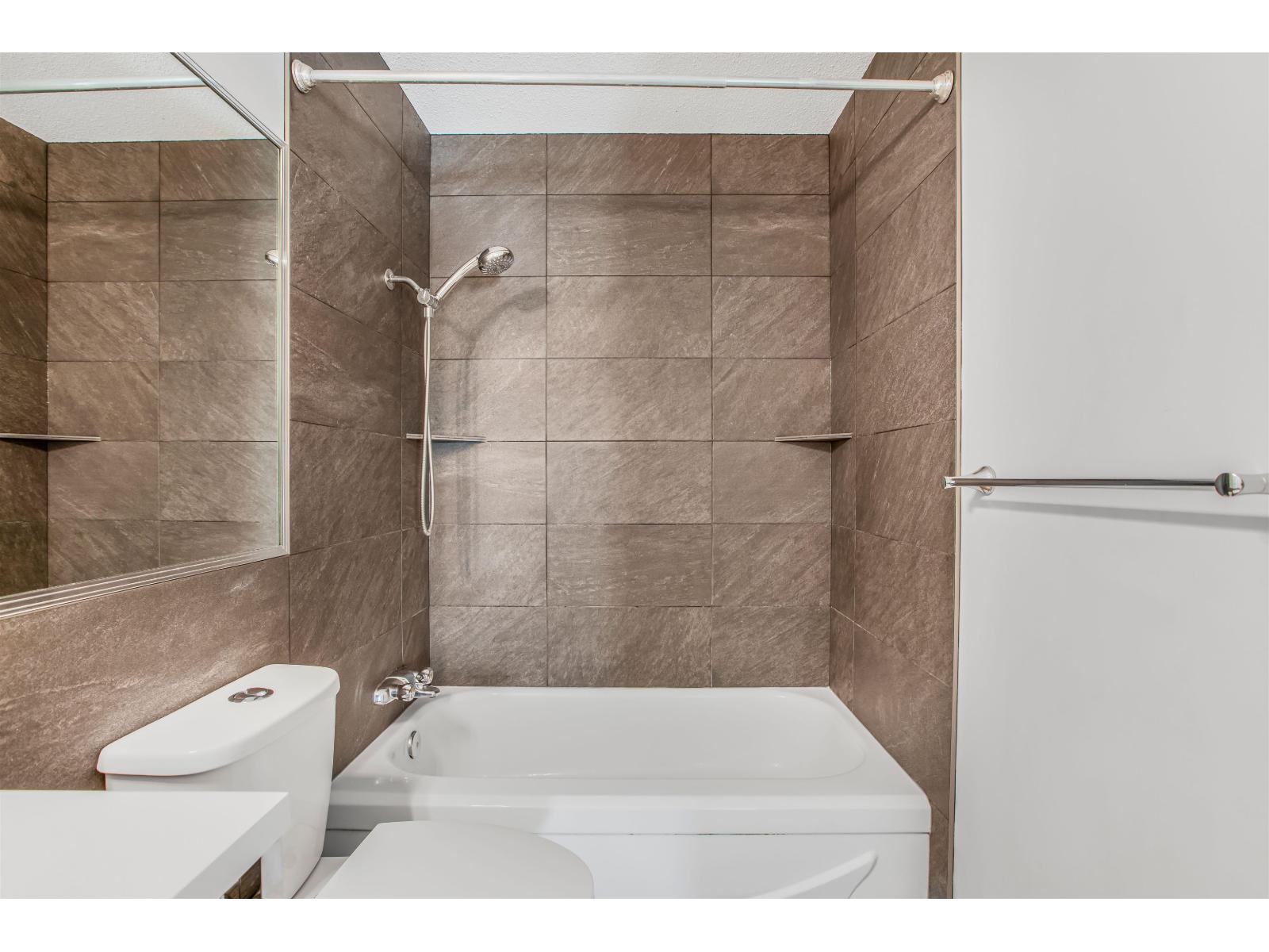 137 3030 Trethewey Street, Abbotsford, British Columbia  V2T 4N2 - Photo 21 - R3052852