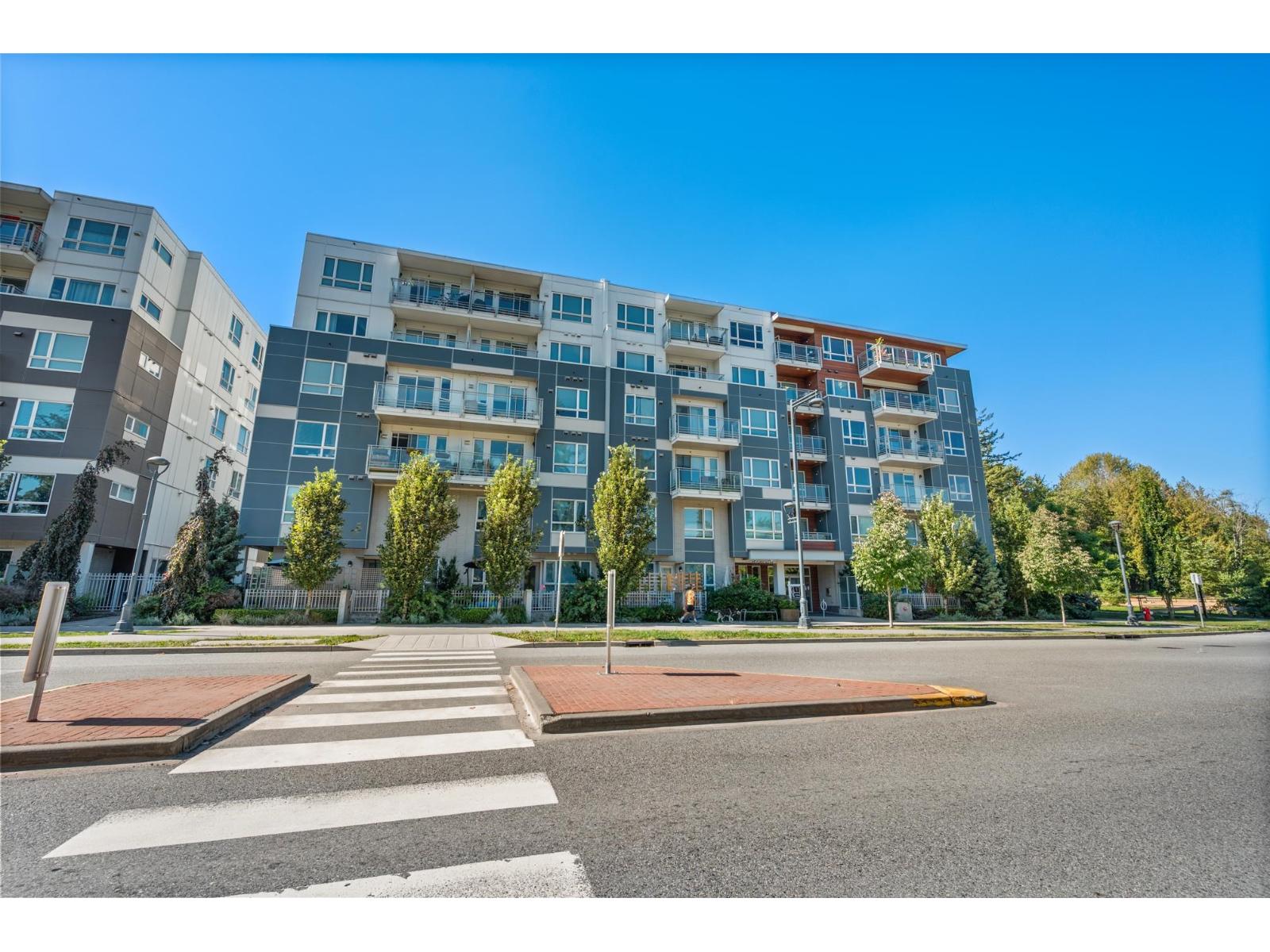 614 10603 140 Street, Surrey, British Columbia  V3T 0M8 - Photo 4 - R3054603