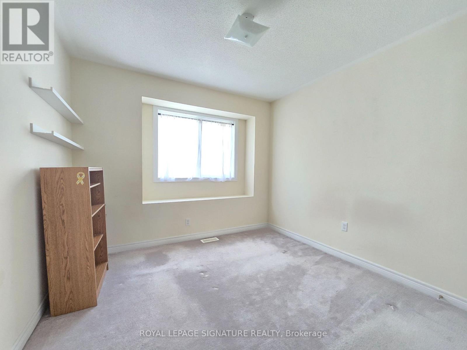 2480 Earl Grey Avenue, Pickering (Duffin Heights), Ontario  L1X 0B9 - Photo 7 - E12452279
