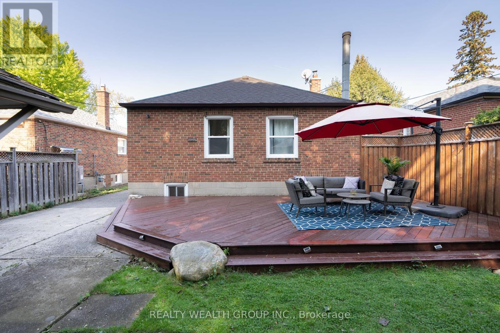 43 Medhurst Road W, Toronto, Ontario  M4B 1B2 - Photo 30 - E12452281