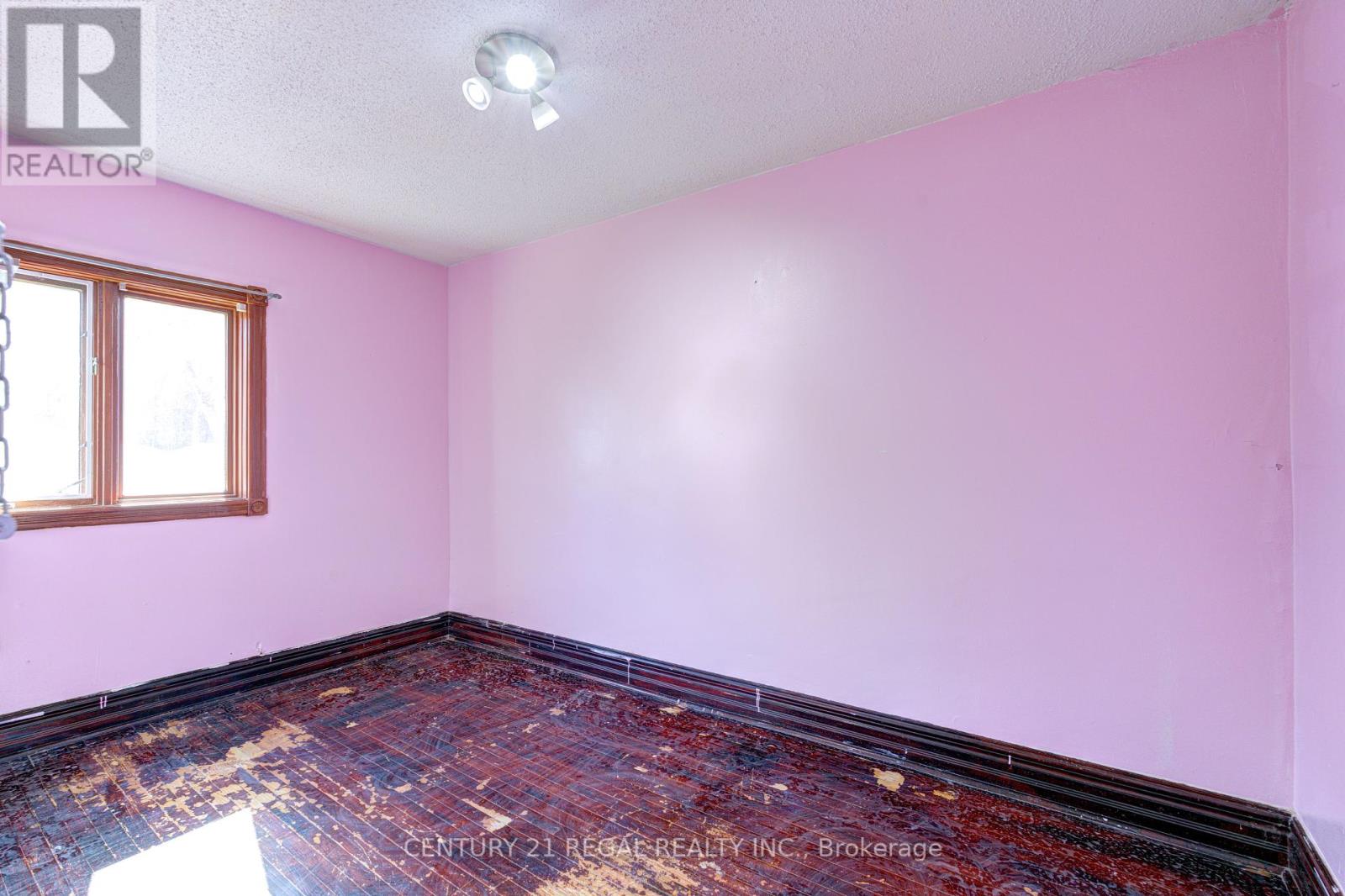 39 Butterworth Avenue, Toronto, Ontario  M1L 1H2 - Photo 13 - E12452298