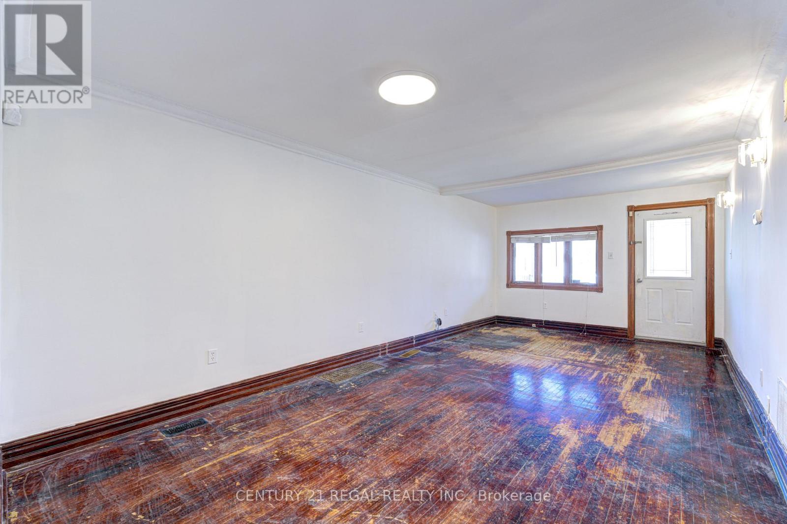 39 Butterworth Avenue, Toronto, Ontario  M1L 1H2 - Photo 8 - E12452298