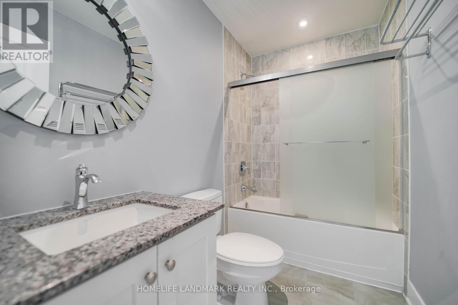 8 Crestridge Drive, Vaughan, Ontario  L4J 0K1 - Photo 14 - N12452197